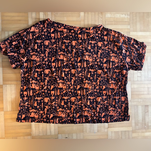 Joe Fresh Tops - Halloween graphic t-shirt (Disney)